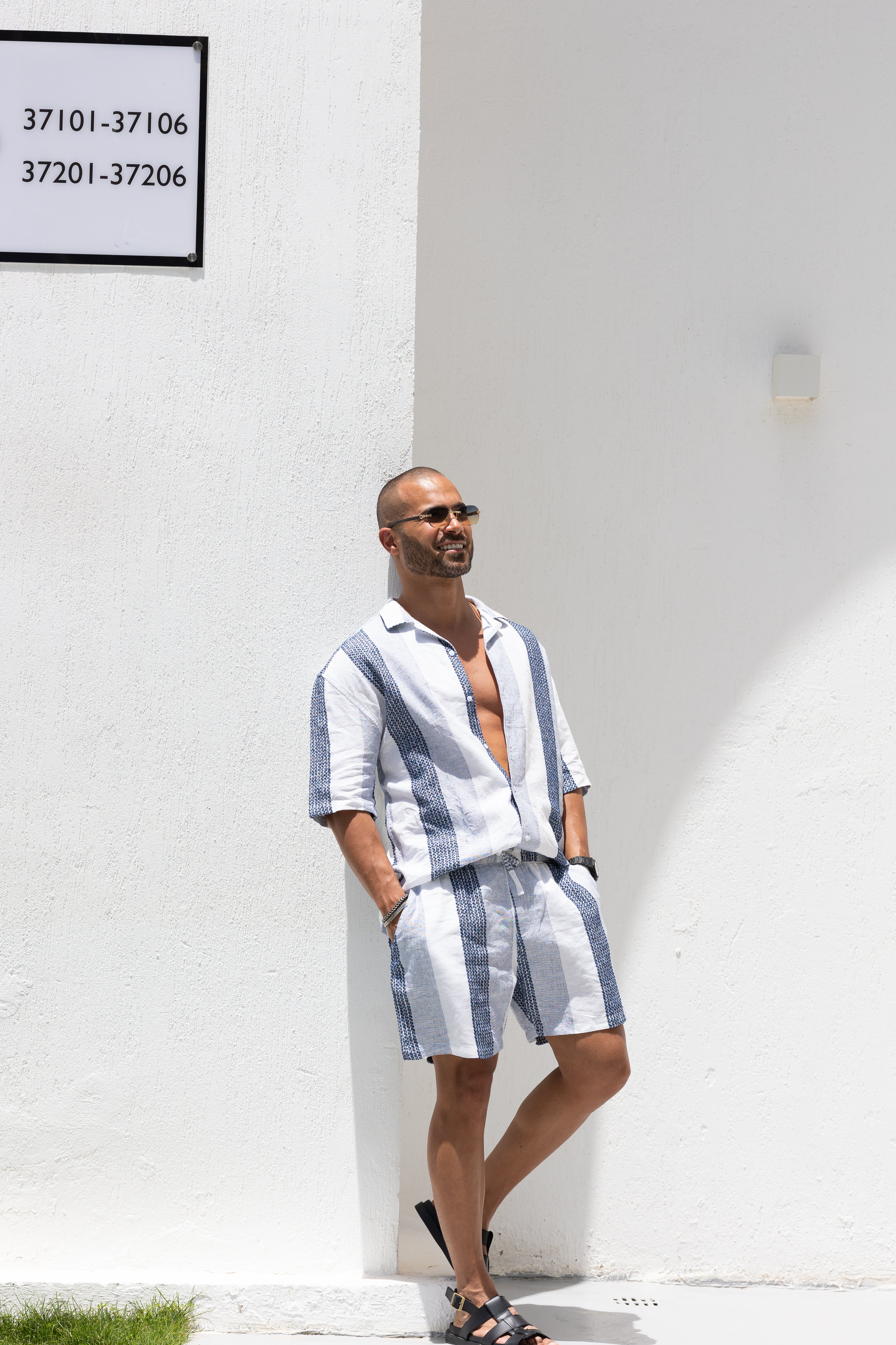 Stripped Linen Set