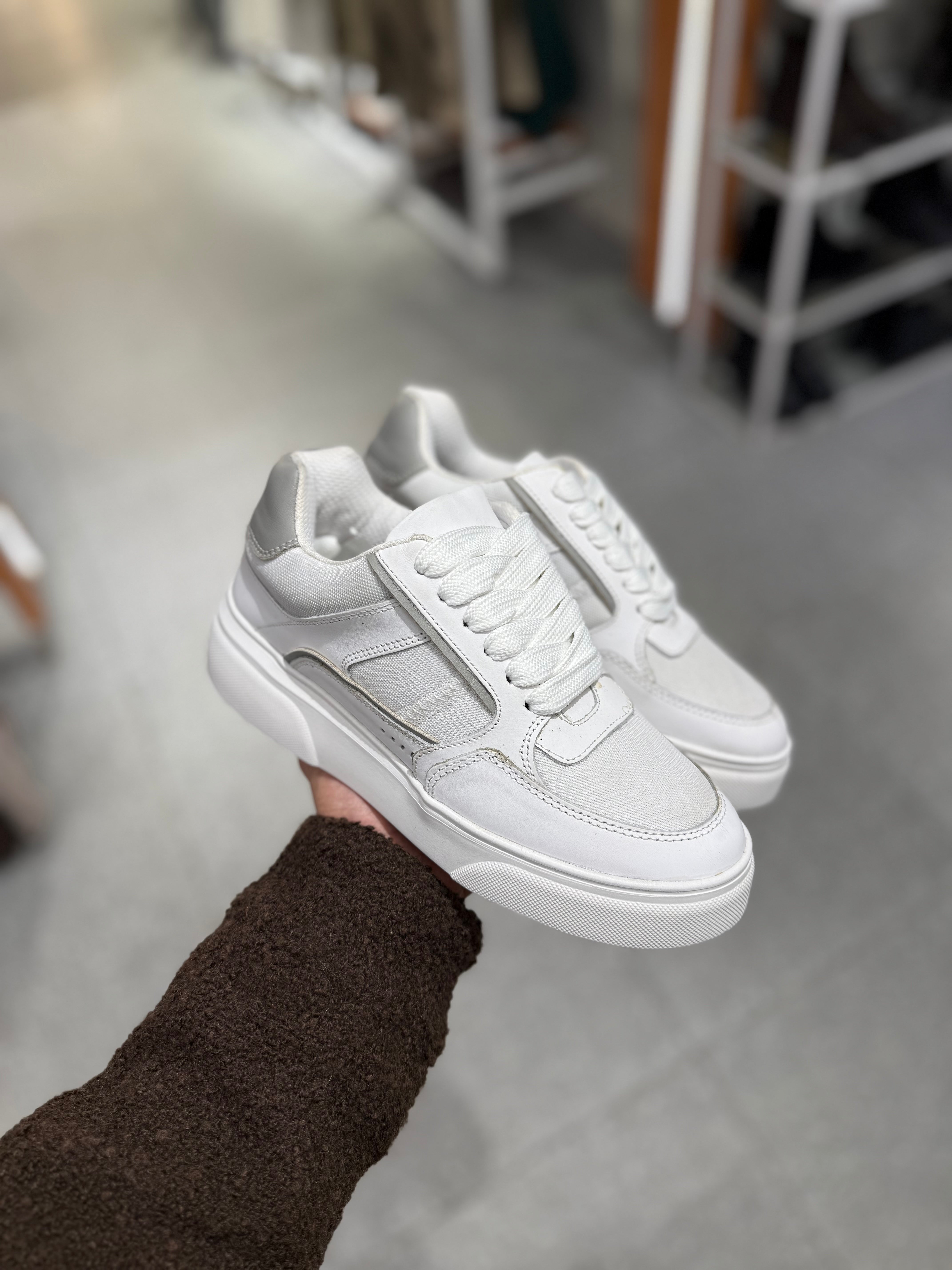 Leather chunky sneaker/5443