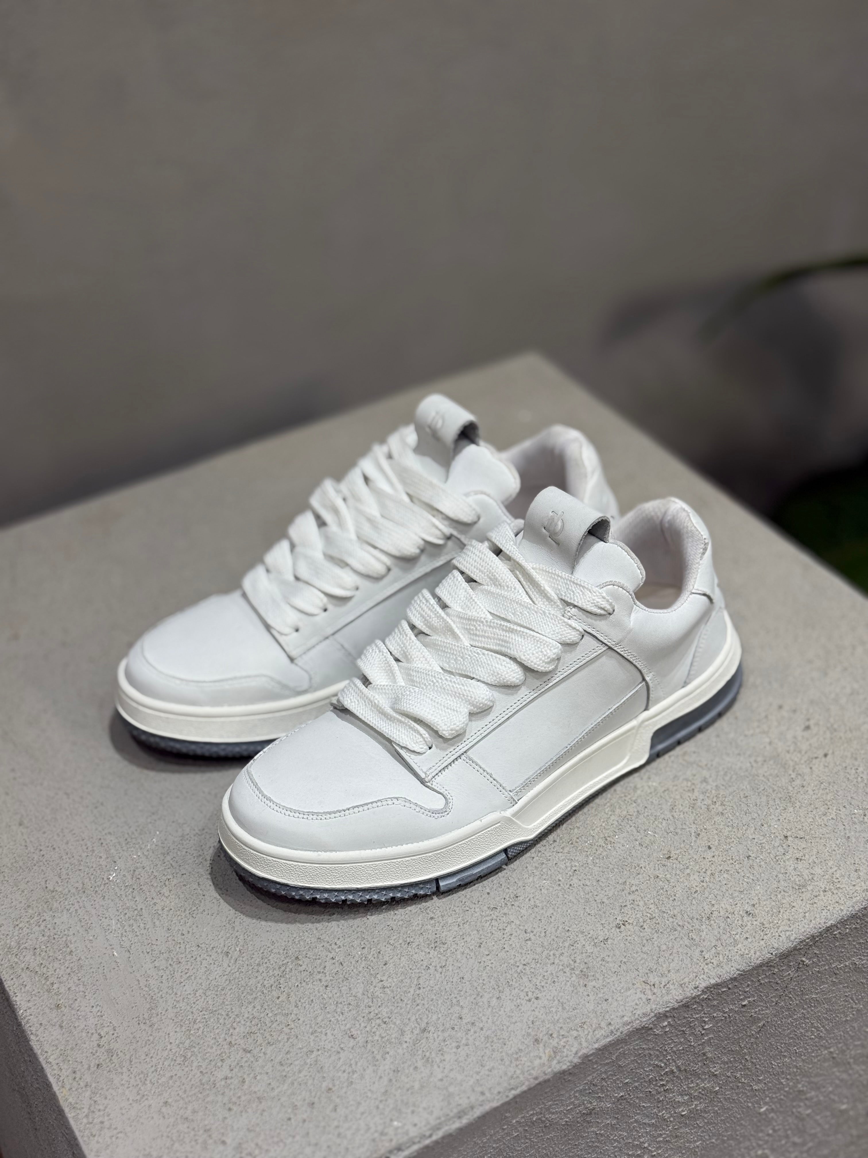 Basic Leather Sneaker/5436