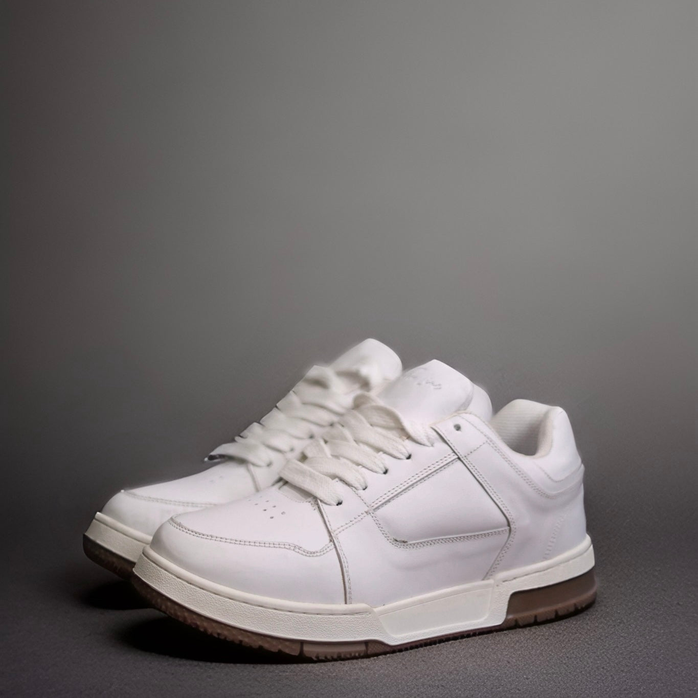 Basic Leather Sneaker/5428