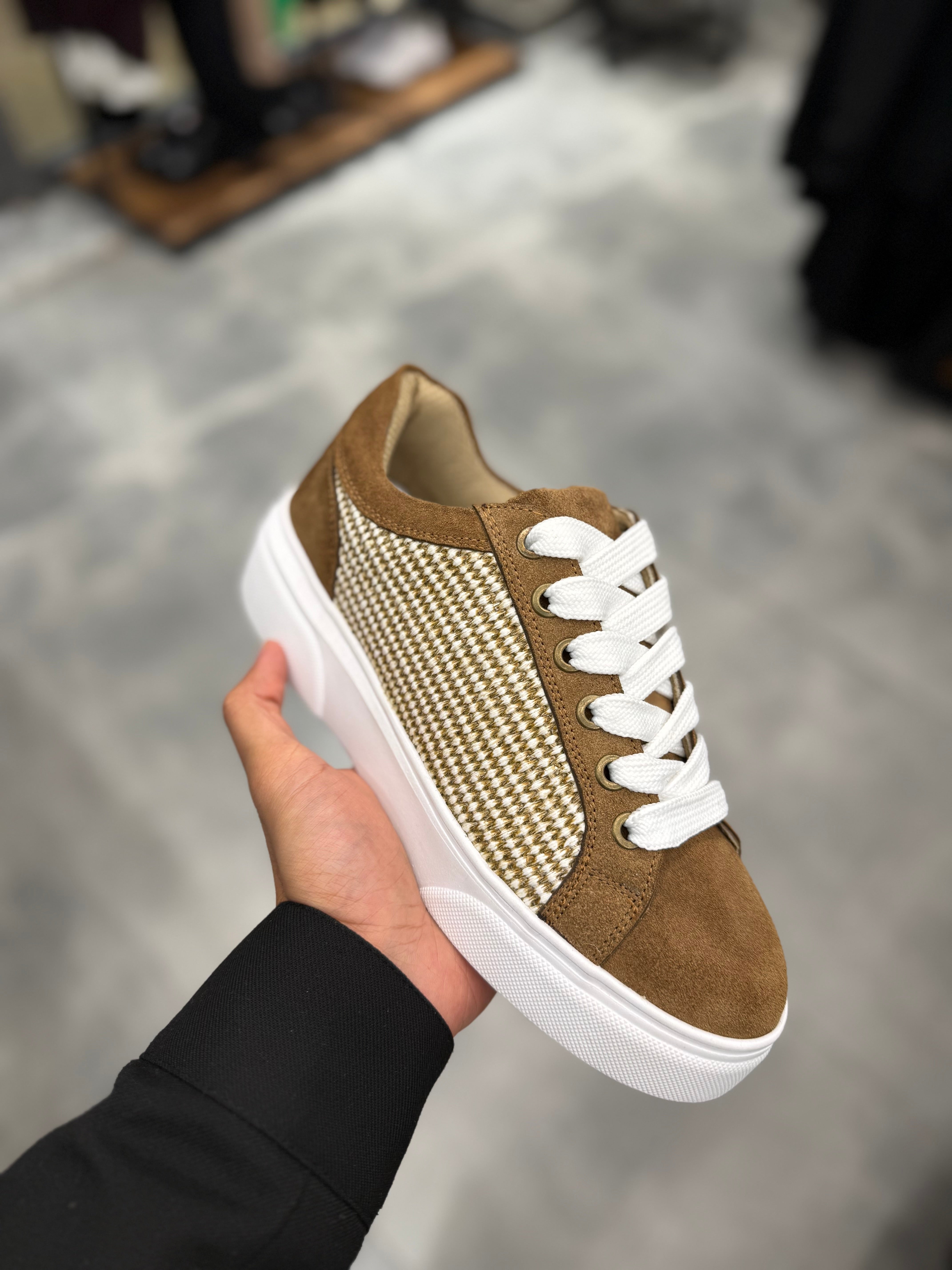 Stripped Scorp Sneaker/5444