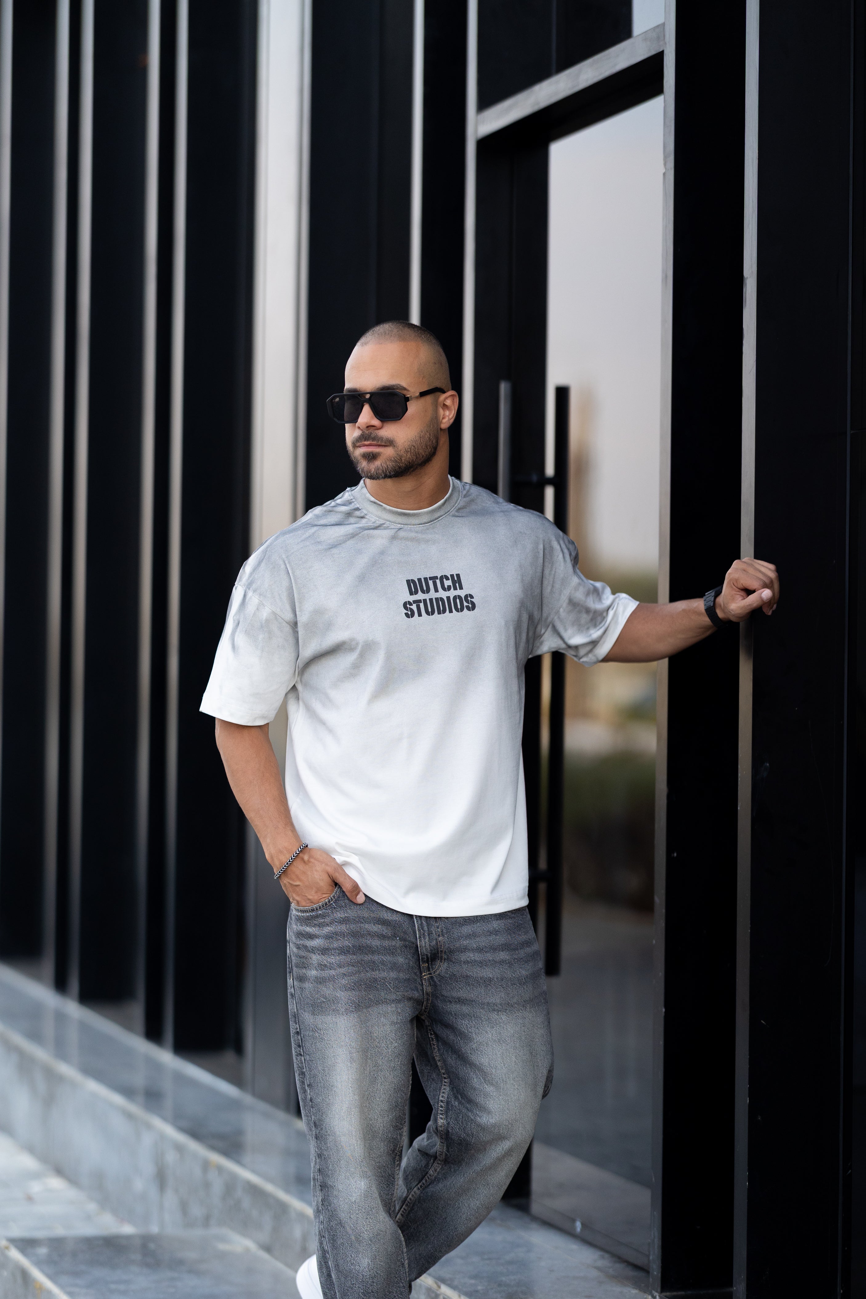 Oversized T-shirt With Printed "Dutch Line Studio"/3332