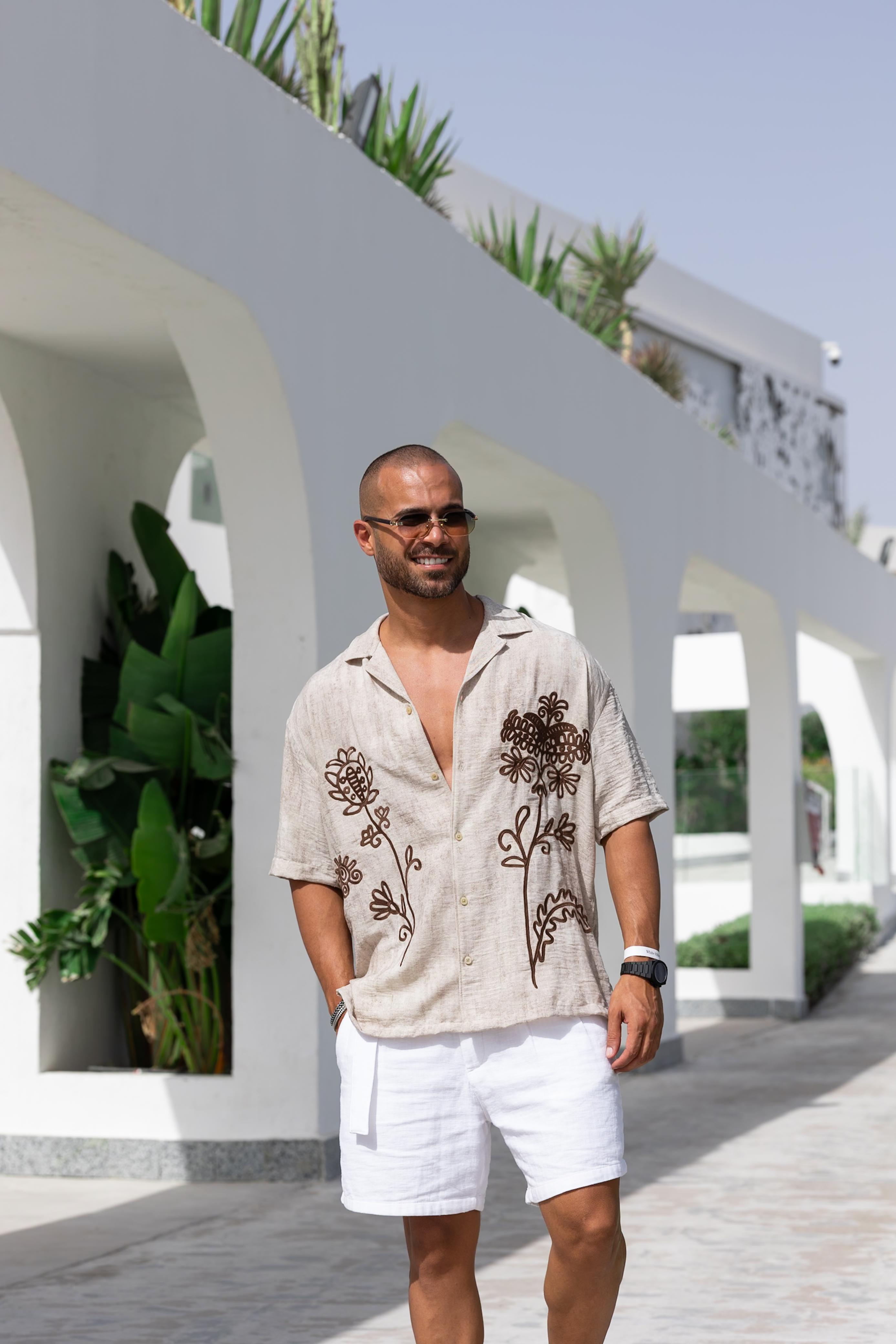 Oversized Shirt Short Sleeves With Embroidery Flowers/2327