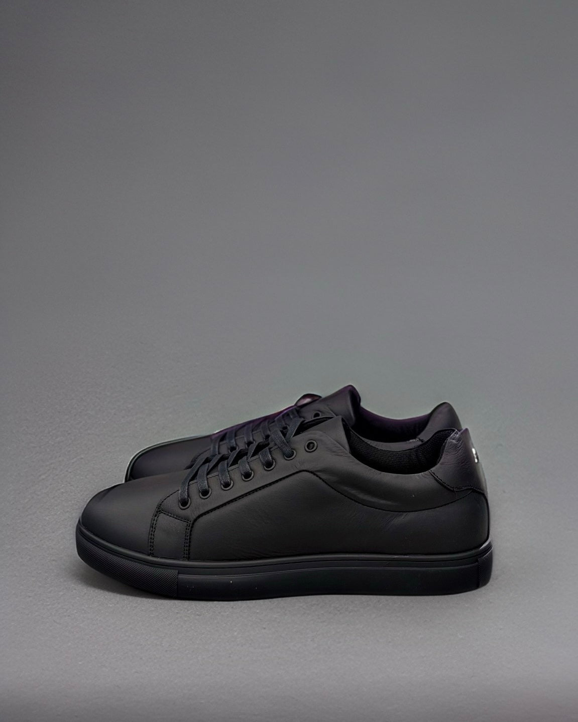 Basic Leather Flat Sneaker Shoes/5420