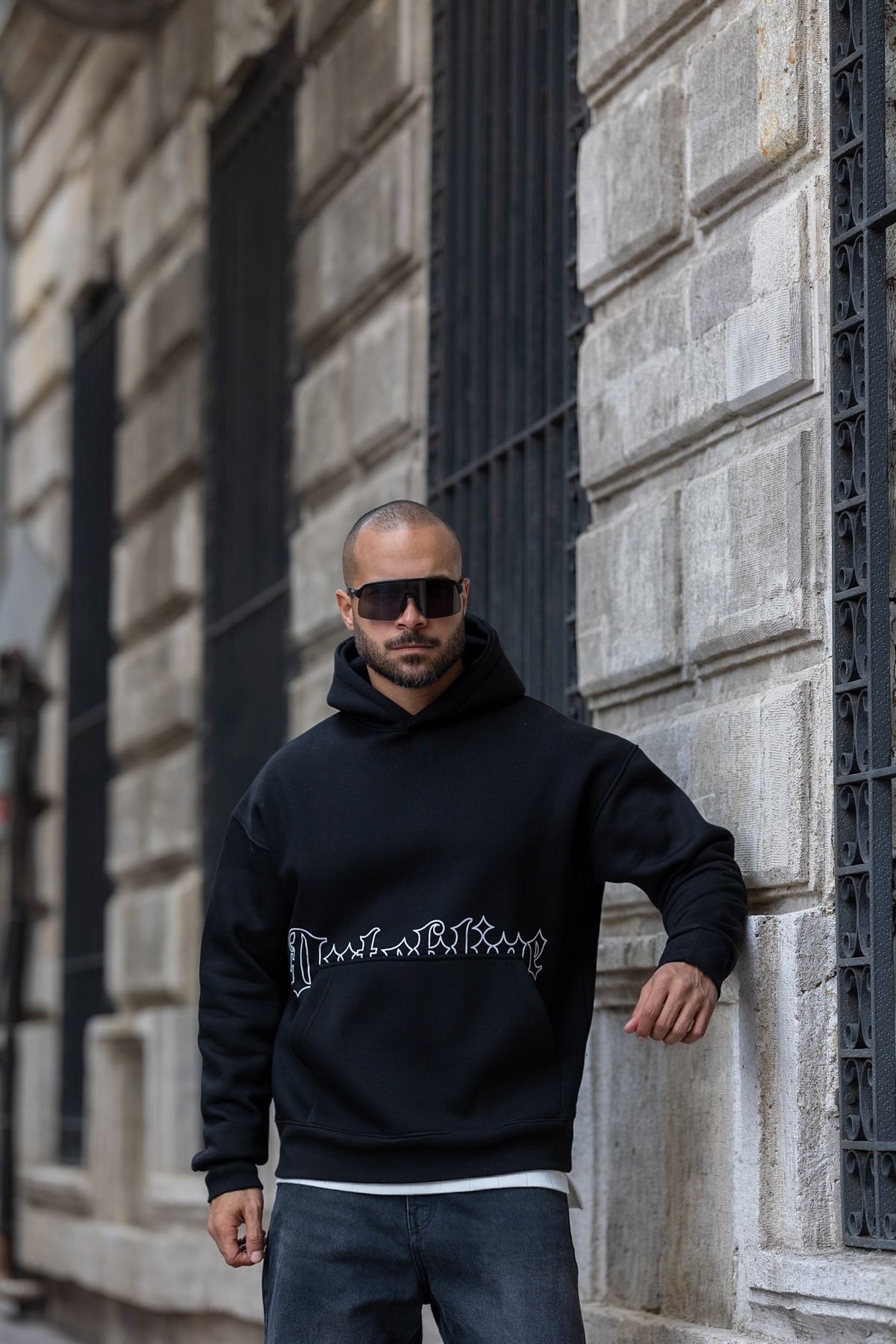 Hoodies & Sweat Shirts