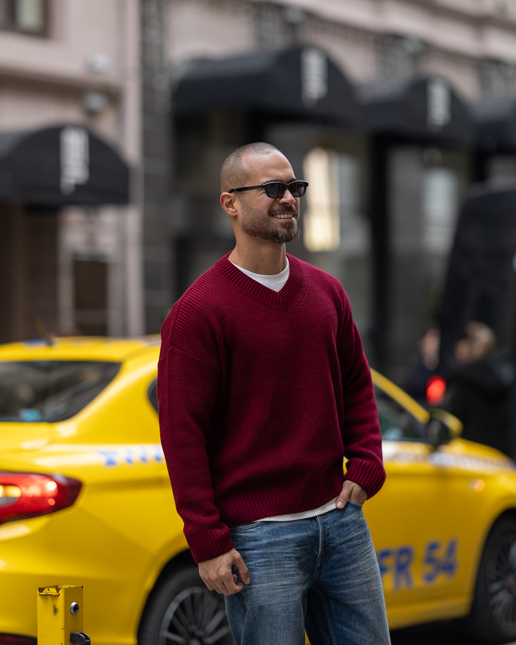 Classic V-Neck Knit/5049