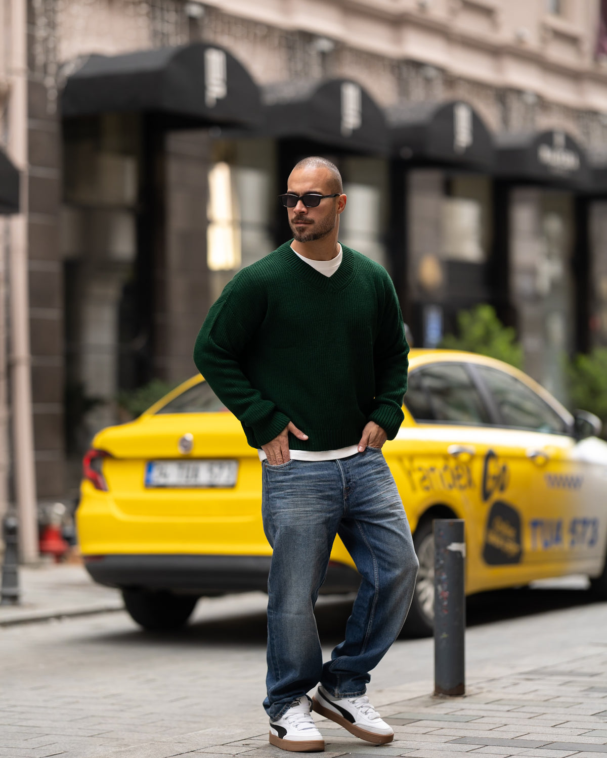 Classic V-Neck Knit/5049
