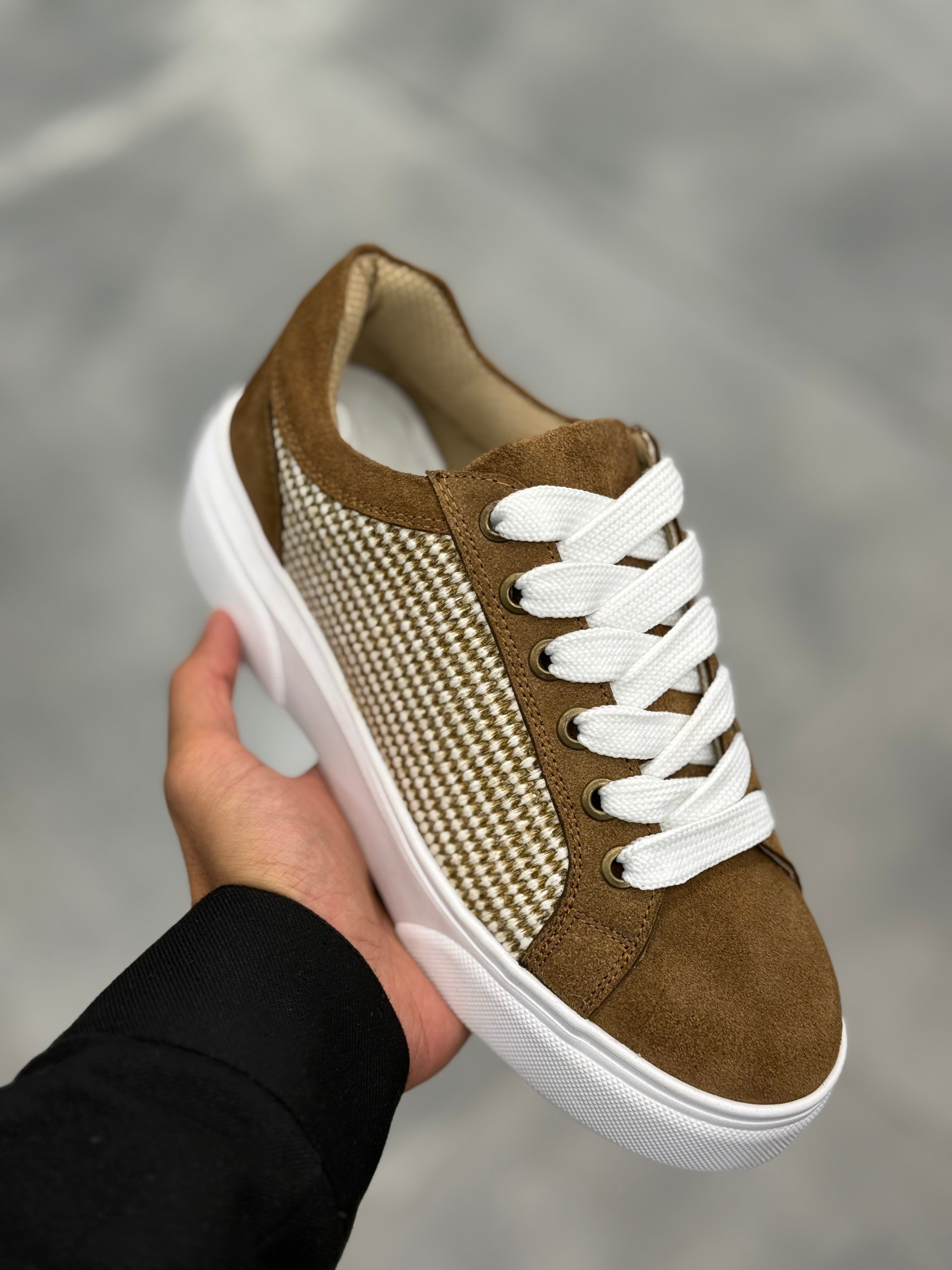 Stripped Scorp Sneaker/5444