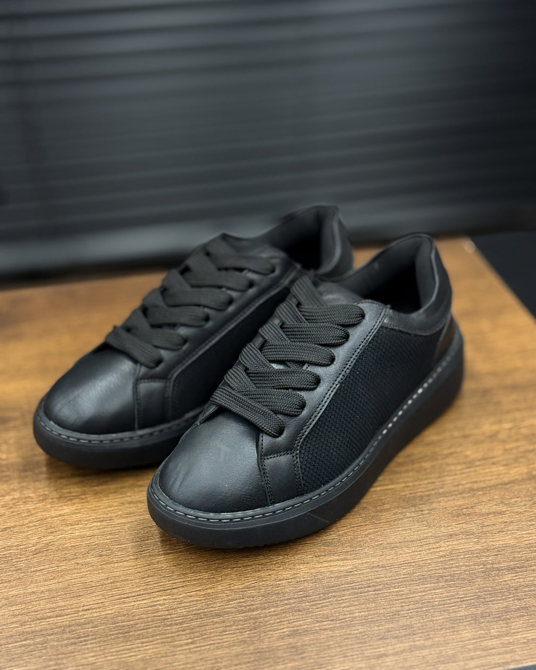 Simple Scorp Shoe/5454