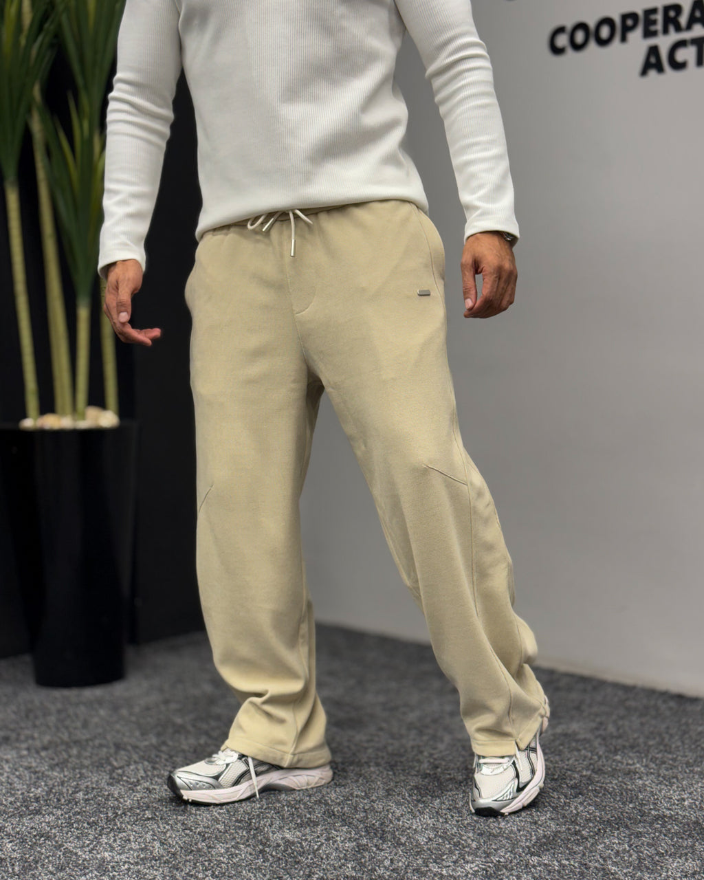 Essential sweatpants 3261