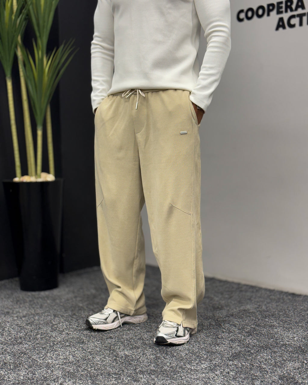 Essential sweatpants 3261