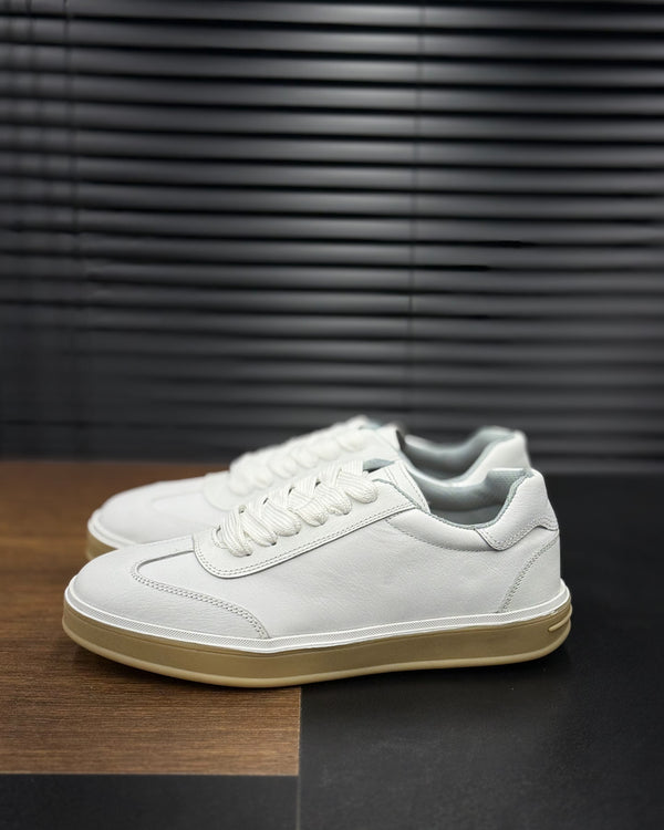 Basic Leather Sneaker/5452
