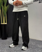 Essential sweatpants 3261