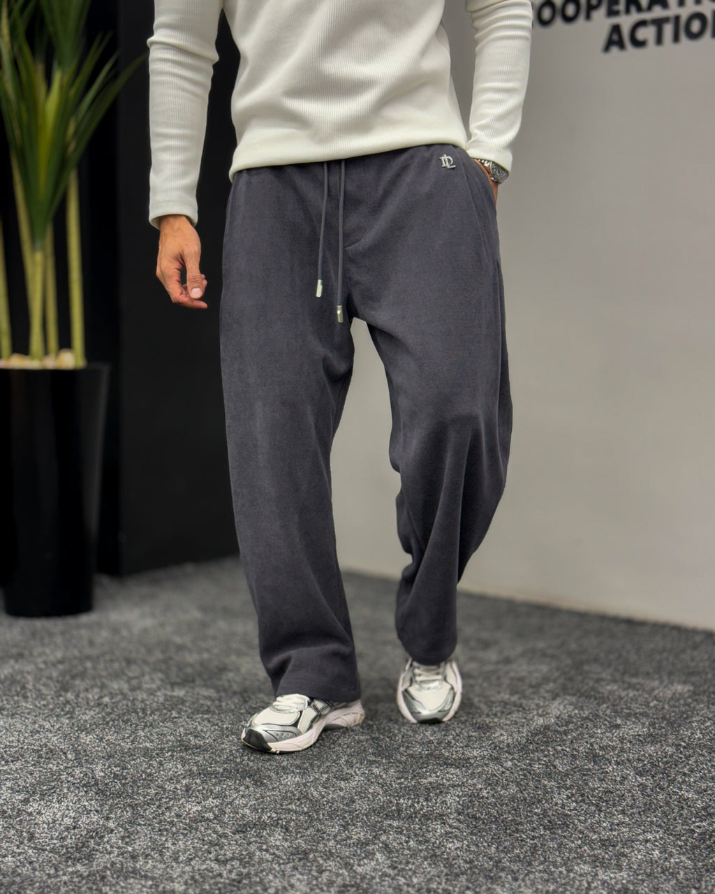 Monogram Sweatpants 3260