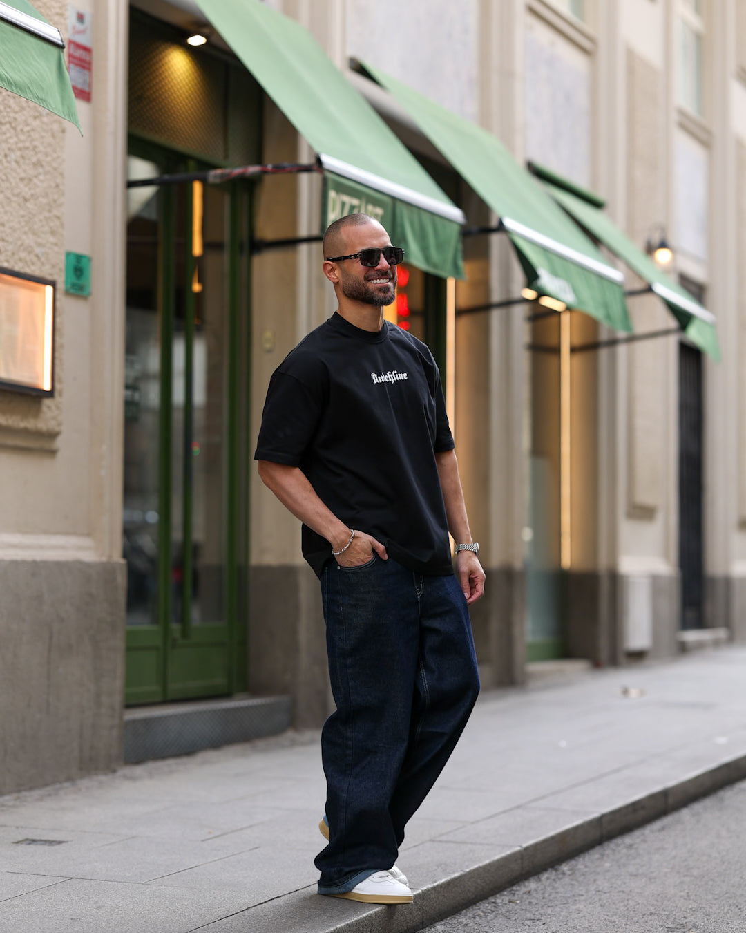 Printed Oversize T-shirt With Printed "DL"/3351