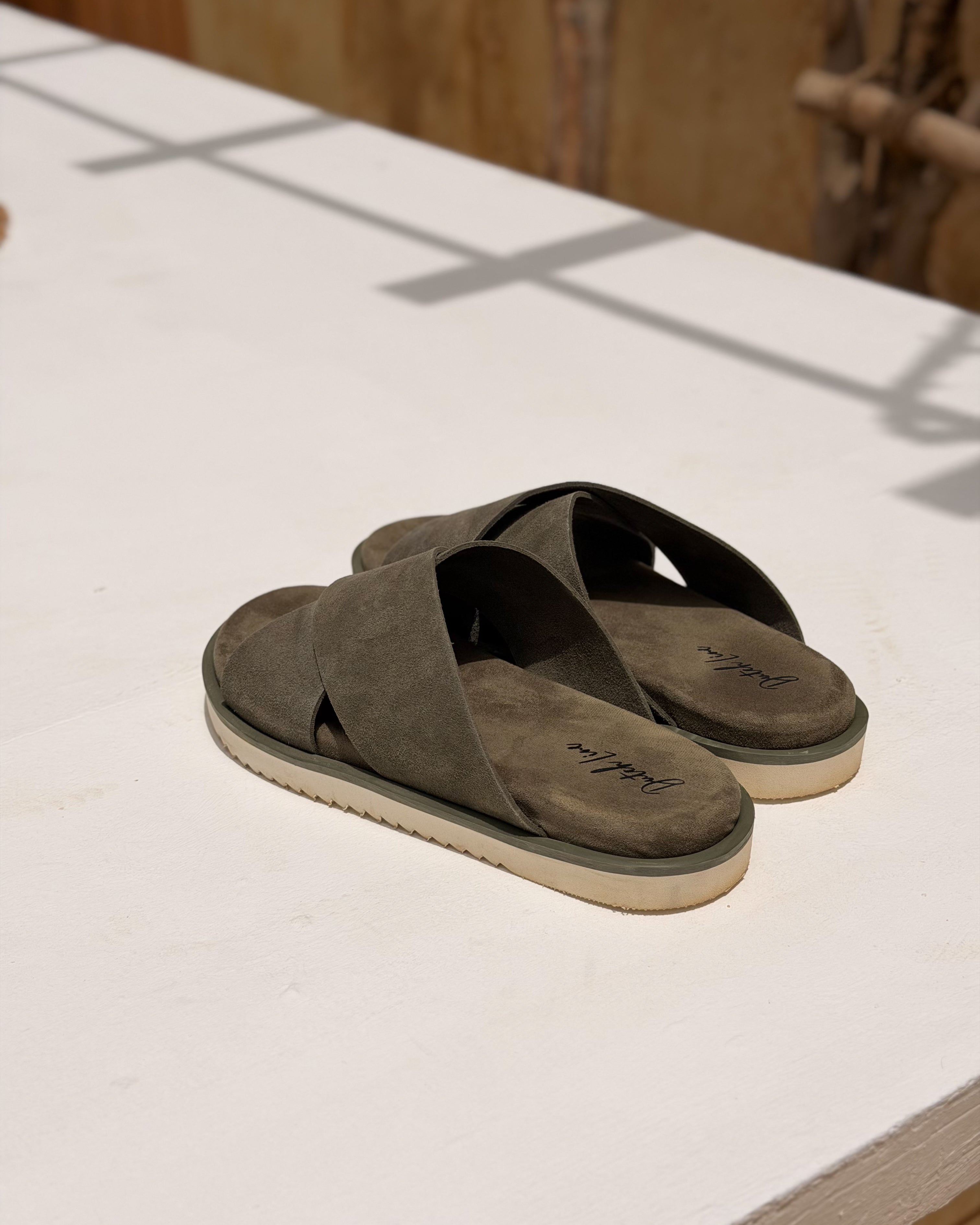 NudeTone Cross Slippers/2026004
