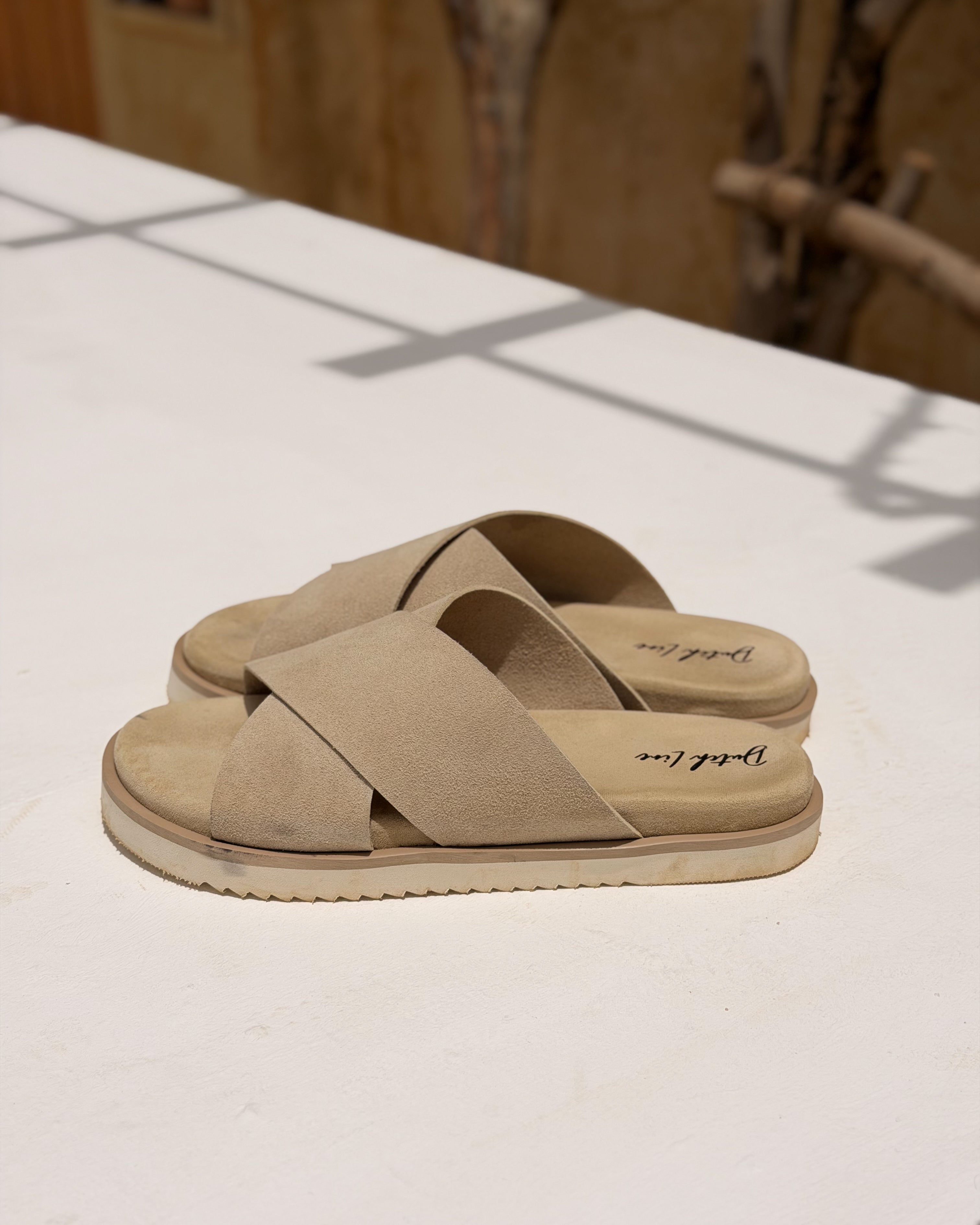 NudeTone Cross Slippers/2026004