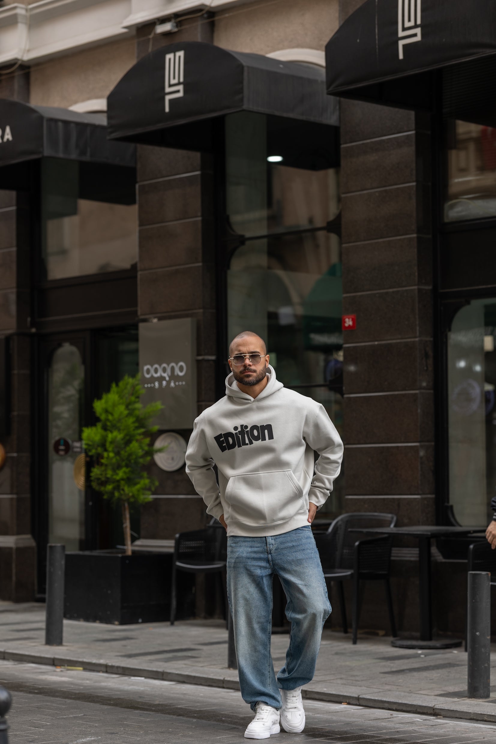 Oversized Hoodie With Printed "Edition"/4557