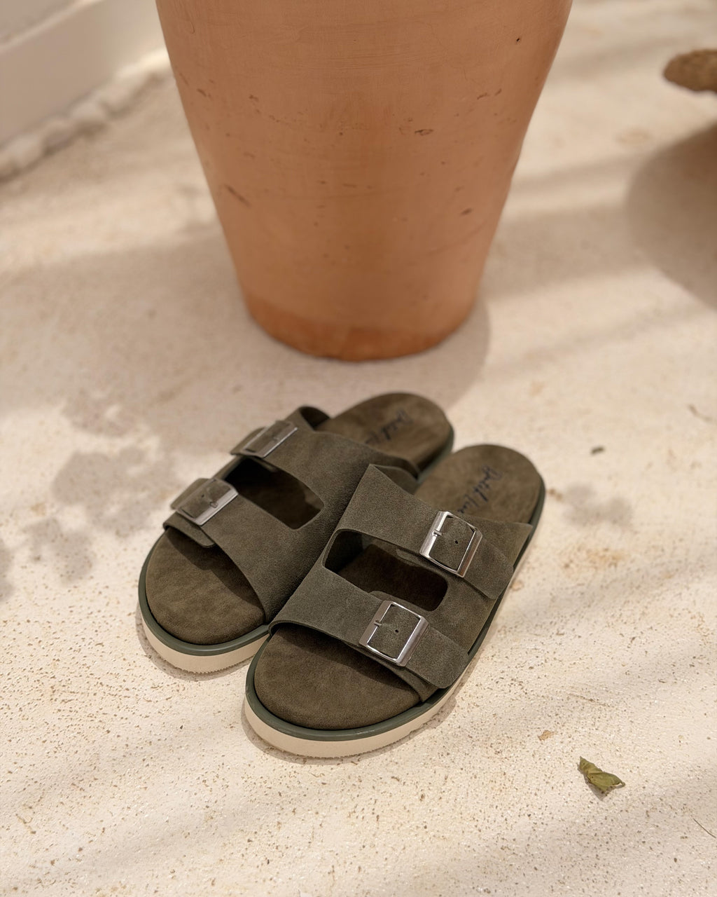 Classic Twin Strap Slippers/2026007