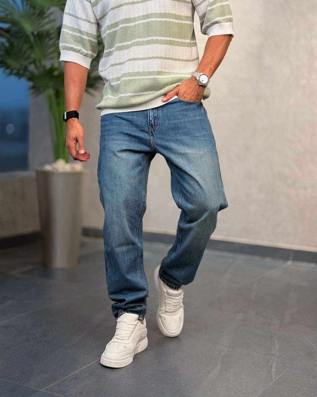 Slim Tapered Jeans 9021