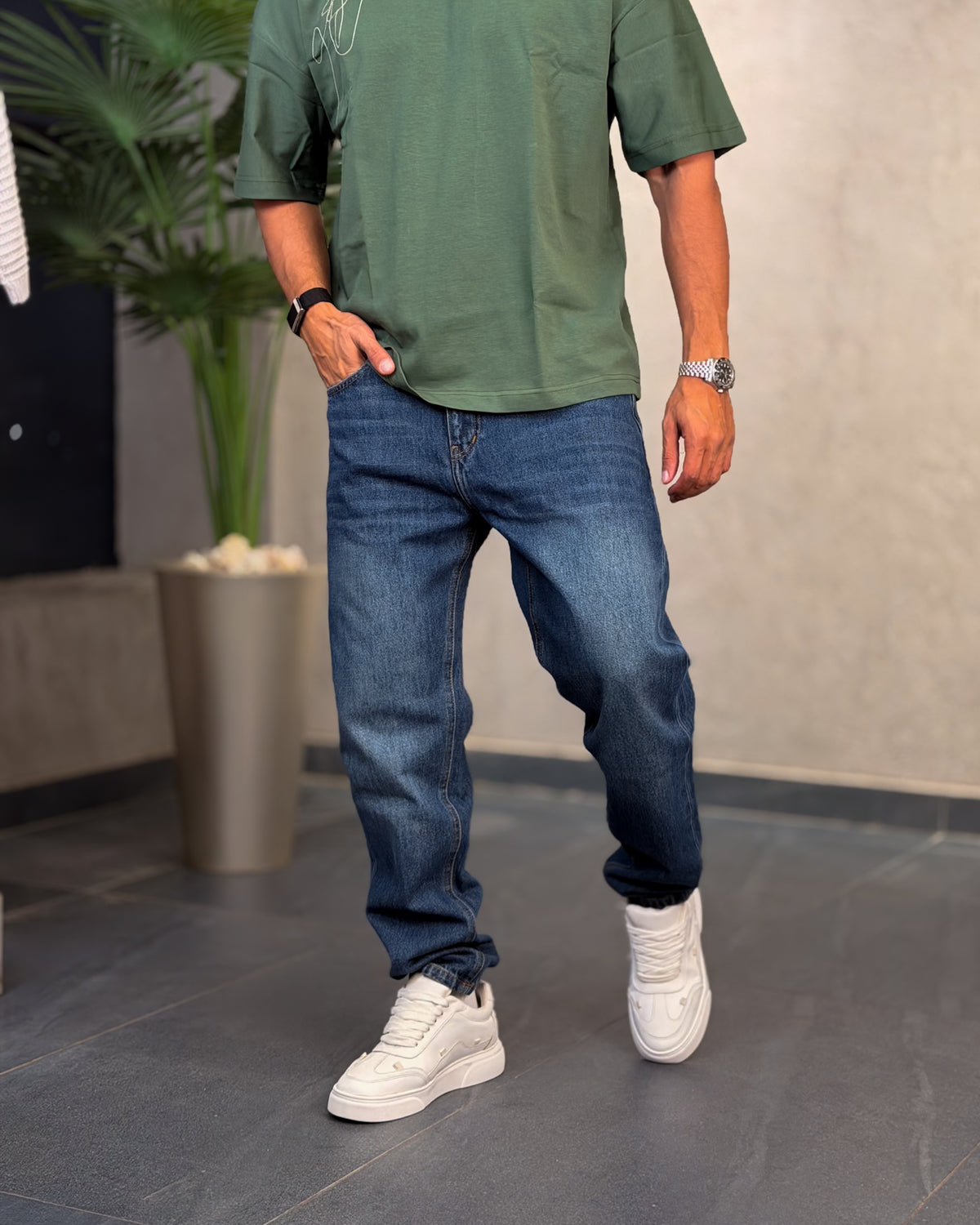 Slim Tapered Jeans 9021