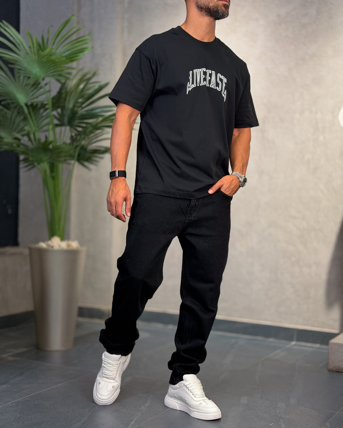 Slim Tapered Jeans 9021